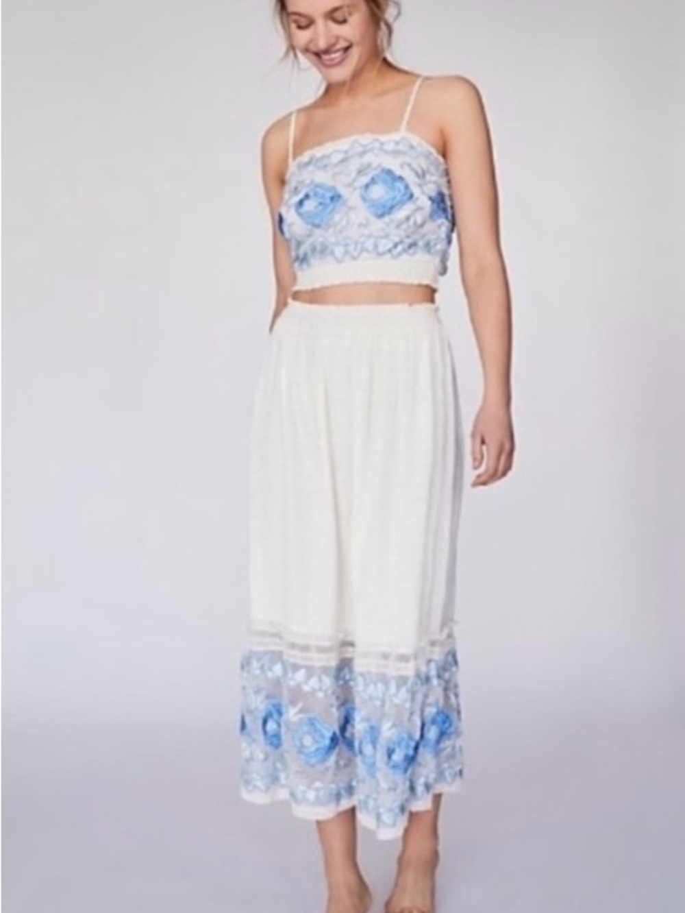 Rare Free People Rosebud Embroidered Set